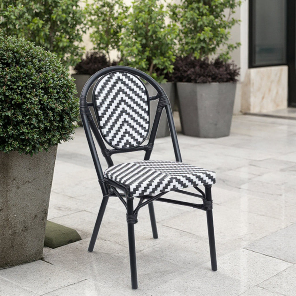 3 Pieces CafeRattan Garden Dining Table and Chairs Set